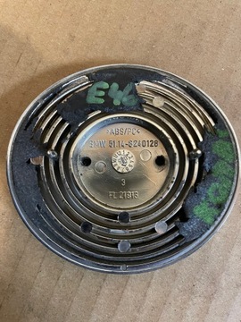 BMW 3 E46 KOMBI TOURING ZNAKY ZNAK ZADNÍ NA KRYT 8240128 ORIG.