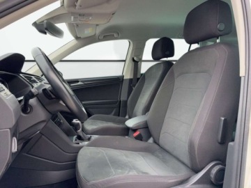 Volkswagen Tiguan II SUV Facelifting 1.5 TSI 150KM 2023 Volkswagen Tiguan TSI 150KM Elegance DSG FVAT23 MATRIX Keyless, zdjęcie 10