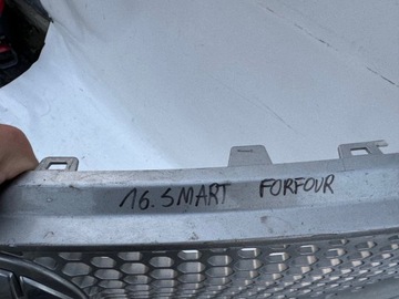 MASKA MŘÍŽKA PŘEDNÍ SMART FORFOUR II 628958976R W453
