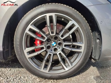 BMW Seria 5 G90-91 2023 BMW Seria 5 M PAKIET PRO GWARANCJA Kamery 360 Zarejestrowany Mozliwa zamia, zdjęcie 29