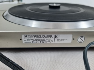 Pioneer PL-200 - проигрыватель полуавтоматический - Direct Drive + картридж Pioneer