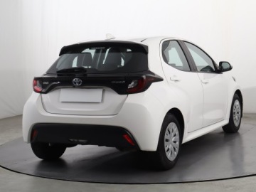 Toyota Yaris IV Hatchback 1.5 Hybrid Dynamic Force 116KM 2022 Toyota Yaris 1.5 VVT-i Hybrid, Salon Polska, zdjęcie 4