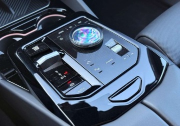 BMW Seria 5 G90-91 2025 BMW Seria 5 I wlasciciel M Sport Hak Gwarancja Bezwypadkowy FVAT23, zdjęcie 24