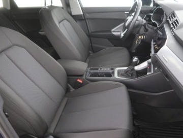 Audi Q3 II SUV 1.5 35 TFSI 150KM 2022 Audi Q3 35 TFSI, Salon Polska, Serwis ASO, zdjęcie 8