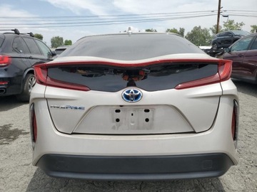Toyota Prius IV Hatchback Plug-in 1.8 Hybrid Plug-in 122KM 2020 Toyota Prius Prime LE 2020 1.8l 1.8 Hybryda 121KM, zdjęcie 2