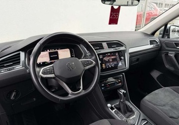 Volkswagen Tiguan Allspace SUV Facelifting 2.0 TDI SCR 200KM 2022 Volkswagen Tiguan Allspace IQ.Light MatrixLED Hak Kamery 360 Webasto T, zdjęcie 15