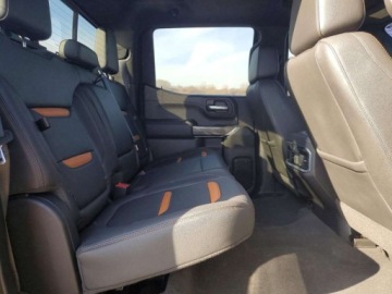  GMC Sierra 2021r., K1500 At4, 6.2L, od ubezpieczalni 6.2 Benzyna 420KM, zdjęcie 8