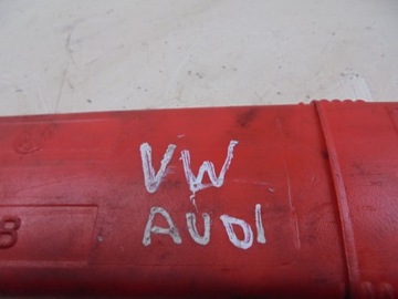 ПРЕДУПРЕЖДАЮЩИЙ ТРЕУГОЛЬНИК 8D9860251B AUDI VW SKODA