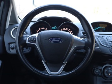 Ford Fiesta VII Hatchback 3d Facelifting 1.4 96KM 2017 Ford Fiesta 1.4, Salon Polska, Serwis ASO, Klima, zdjęcie 14