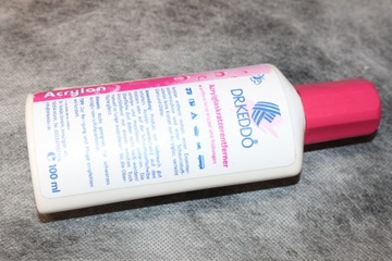 СРЕДСТВО ДЛЯ УДАЛЕНИЯ ЦАРАПИН С АКРИЛОВОГО СТЕКЛА