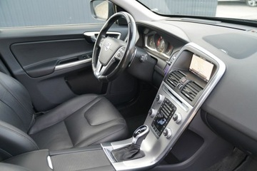 Volvo XC60 II Crossover D4 190KM 2018 Volvo XC 60 SUMMUM nawi PANORAMA bixenon SKÓRA, zdjęcie 18