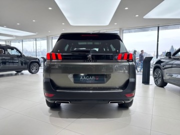 Peugeot 5008 II Crossover Facelifting 2.0 BlueHDi 177KM 2020 Peugeot 5008 GT / 7 osobowy / Hak / Masaż / Panora, zdjęcie 2
