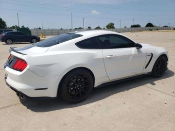 Ford Mustang VI 2016 Ford Mustang 2016, 5.2L, SHELBY GT350, po grad..., zdjęcie 2