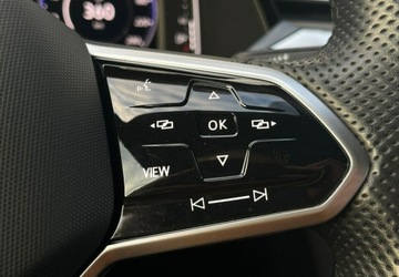 Volkswagen Arteon Fastback Facelifting 2.0 TSI 190KM 2021 Volkswagen Arteon Piekny kolor DSG R-LINE FV 23 2.0 Benzyna 190KM, zdjęcie 19