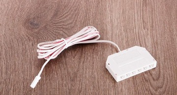 6-ТОЧЕЧНЫЙ МИНИ-РАСПРЕДЕЛИТЕЛЬ С БЕЛЫМ КАБЕЛЕМ 2 МБ