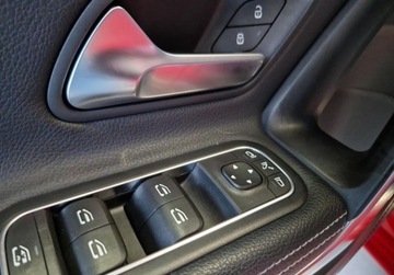 Mercedes Klasa A W177/V177 Hatchback 1.3 200 163KM 2019 Mercedes-Benz Klasa A Mercedes-Benz A 200 Progressive 7G-DCT 1.3 Benzyna, zdjęcie 16