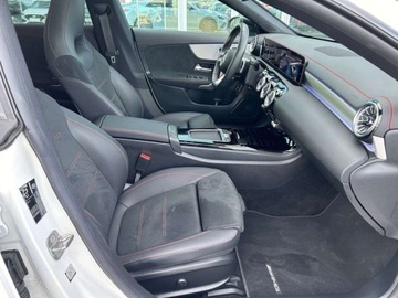 Mercedes CLA C118/X118 Coupe Facelifting 1.3 200 163KM 2024 Mercedes-Benz CLA Mercedes CLA 200 AMG Line-7G-DCT Gwarancja VAT 23 1.3, zdjęcie 11