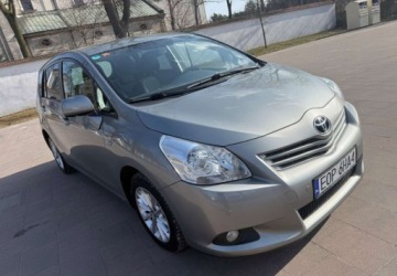 Toyota Verso Minivan 2.0 D-4D 126KM 2012 Toyota Verso Toyota Verso 2.0 D-4D Travel 2.0 Diesel 126KM, zdjęcie 18