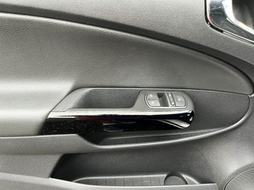 Opel Corsa D Hatchback 5d Facelifting 1.2 Twinport ECOTEC 70KM 2012 Opel Corsa Serwis / Podgrzewana Kierownica/Fotele, zdjęcie 27