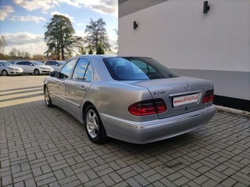 Mercedes Klasa E W210 Sedan 2.6 170KM 2001 Mercedes E 240 170KM Avantgarde Xenony Skóra, zdjęcie 7