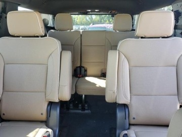 Chevrolet Tahoe GMT900 2023 Chevrolet Tahoe 2023r., K1500 Premier, od ubezpieczalni 5.3 Benzyna 355KM, zdjęcie 8