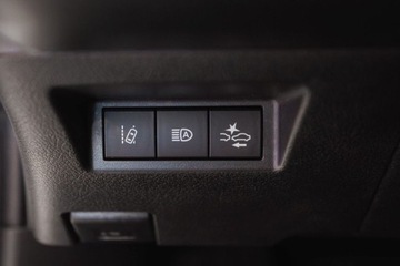 Toyota Yaris III Hatchback 5d Facelifting 2017 1.5 Hybrid 100KM 2018 Toyota Yaris Hybrid 100 Selection 1.5 Hybryda 100KM, zdjęcie 27