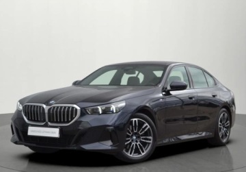 BMW Seria 5 G90-91 Touring 2.0 520d 197KM 2024 BMW Seria 5 BMW 520d xDrive Dostawa pod dom w cenie Dealer BMW Bonkowscy