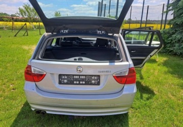 BMW Seria 3 E90-91-92-93 Coupe E92 325i 218KM 2006 BMW Seria 3 BMW Seria 3 325i 2.5 Benzyna 218KM, zdjęcie 4