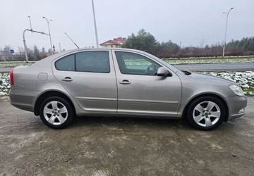 Skoda Octavia II Kombi 1.8 TSI 160KM 2010 Skoda Octavia Skoda Octavia 1.8 TSI Ambition DSG 1.8 Benzyna 160KM, zdjęcie 10