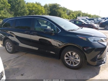 Toyota Sienna III 2026 Toyota Sienna Le 2026 2.5 Benzyna 189KM, zdjęcie 5