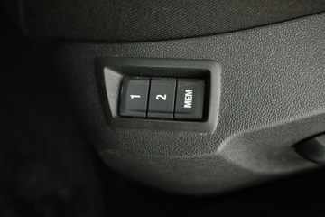 Opel Insignia I Hatchback Facelifting 2.0 CDTI ECOTEC 163KM 2013 Opel Insignia 2.0 CDTI, Salon Polska, Serwis ASO, zdjęcie 19