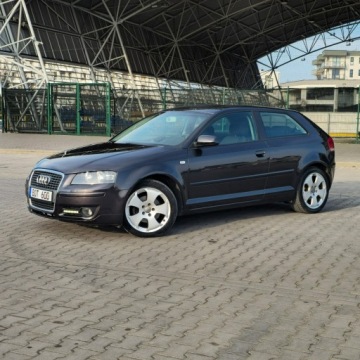 Audi A3 8P Hatchback 3d 2.0 TDI PD 170KM 2008 Audi A3 3-drzwiowe 2.0 Diesel 170KM, zdjęcie 7