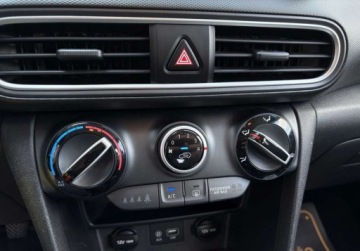 Hyundai Kona I Crossover 1.0 T-GDI 120KM 2018 Hyundai Kona 1.0T-GDI 120KM MANUAL bezwypadkowy GWARANCJA zarejestrowany, zdjęcie 23