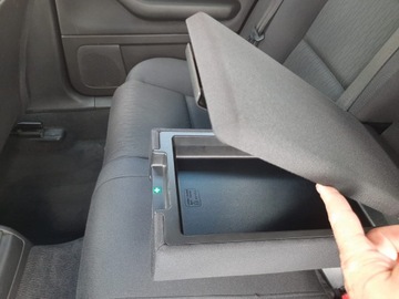 Audi A4 B7 Sedan 2.0 20V 131KM 2006 Audi A4, nowe części !!, stan bdb !!, zdjęcie 18