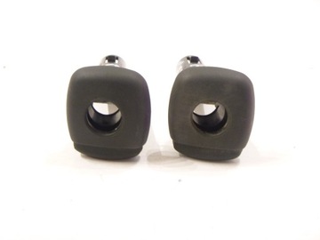 PROWADNICA ZAGLOWKA FOTELA TOYOTA AURIS I 2007-2012