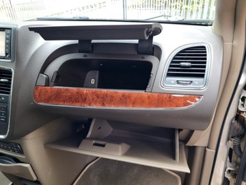 Chrysler Town &amp; Country V 2013 town chrysler Touring L * V6 3.6l benzyna 283KM Dokumentacja *7 Miejsc, zdjęcie 38