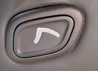 AUDI Q7 4M PODHLAVNÍK SEDADLA ŘIDIČE LEVÝ PŘEDNÍ ČERNÁ KŮŽE