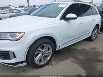 Audi Q7 II 2023 Audi Q7 Premium Plus 55, 2023r., 4x4, 3.0L 3.0 Benzyna 335KM, zdjęcie 2
