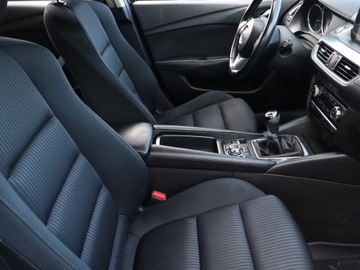 Mazda 6 III Kombi Facelifting 2.0 SKYACTIV-G 145KM 2016 Mazda 6 2.0 Skyactiv-G, Salon Polska, Klima, zdjęcie 8