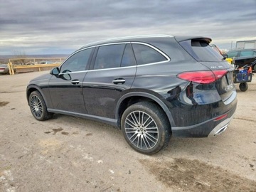 Mercedes GLC C254/X254 2023 Mercedes-Benz GLC 2023 r., 2,0L 300 4MATIC 2.0 Benzyna 255KM, zdjęcie 3