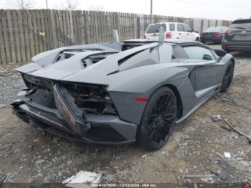 Lamborghini Aventador 2018 Lamborghini Aventador Aventador s 6.5 Benzyna 729KM, zdjęcie 6