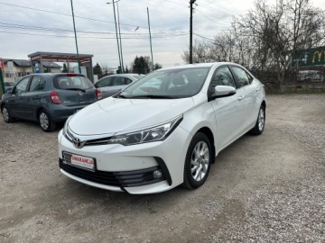Toyota Corolla XI Sedan Facelifting 1,6 Valvematic 132KM 2017 Toyota Corolla Lift/1.6132KM/Biała perła/Kamera, zdjęcie 1
