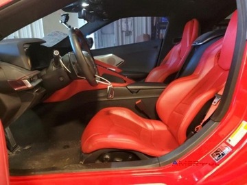 Chevrolet Corvette C7 2021 Chevrolet Corvette 2021 r., 6,2 L STINGRAY 2LT od ubezpieczalni 6.2 Benzyna, zdjęcie 8