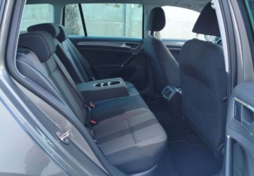 Volkswagen Golf VII Variant 1.6 TDI BlueMotion  110KM 2016 Volkswagen Golf Variant Volkswagen Golf Variant 1.6 TDI BlueMotion Technol, zdjęcie 24