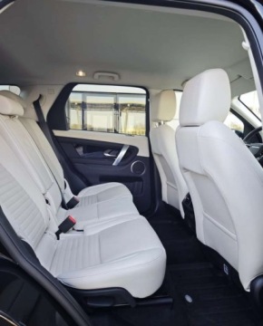 Land Rover Discovery Sport 2021 Land Rover Discovery Sport Discovery Sport 2.0D TD4 204 PS AWD Auto SE MY22, zdjęcie 18
