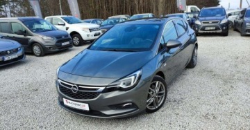 Opel Astra J GTC 1.6 Turbo ECOTEC 200KM 2017 Opel Astra 1.6T 200kM SPORT Full Led Navi Skory Grzane Fotele i Kierownica, zdjęcie 9