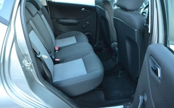 Mercedes Klasa A W169 Coupe 1.7 170 116KM 2004 Mercedes-Benz Klasa A BEZWYPADKOWE - po oplatach - klima 1.7 Benzyna 115KM, zdjęcie 23