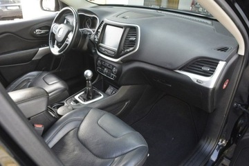 Jeep Cherokee V Terenowy 2.0 MJD 140KM 2018 Jeep Cherokee 2.0 MJet skóra biksenon nawi kamera, zdjęcie 19
