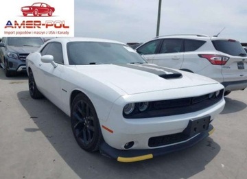 Dodge Challenger III 2021 Dodge Challenger RT 2021 5.7l 5.7 Benzyna 372KM