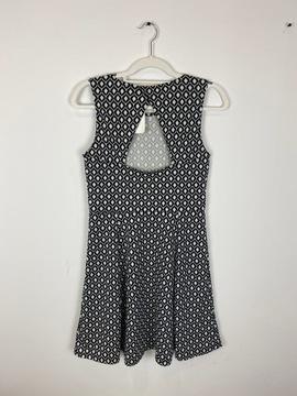Czarno-Biała sukienka bez rękawów H&M M/38